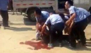 城管被瓜贩捅死视频,城管英勇牺牲引社会关注