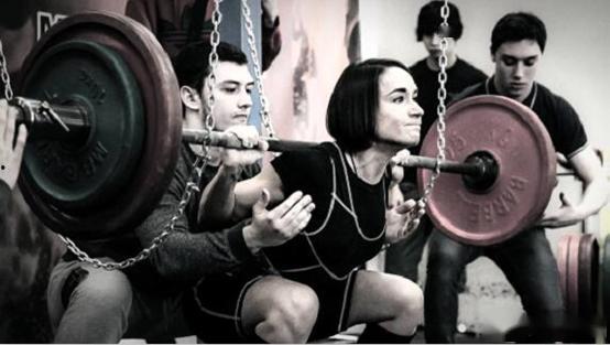 正确深蹲视频教学,跟随专业视频轻松掌握标准动作